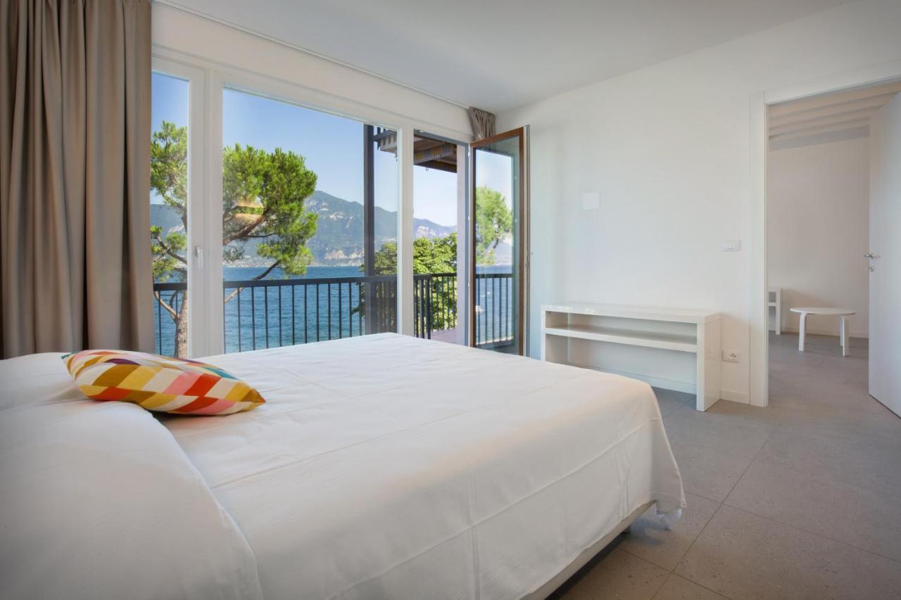 Apartment Azzurro Torri Del Benaco Εξωτερικό φωτογραφία