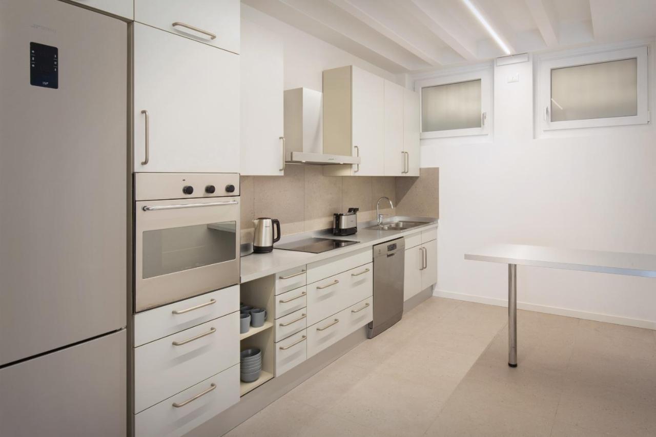 Apartment Azzurro Torri Del Benaco Εξωτερικό φωτογραφία